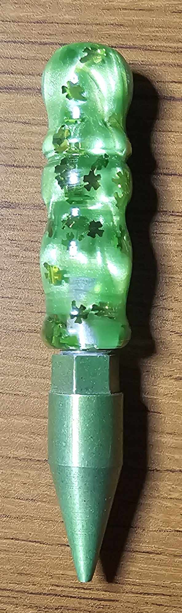 Shamrock Dazzle Pen 4.5 Total Inches Medium Grip